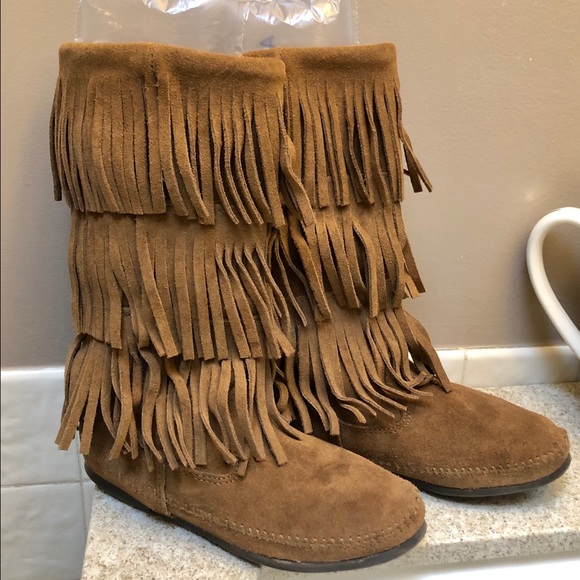 Minnetonka Sz7 Cognac Suede Fringe  Moccasin Boots - Picture 1 of 6
